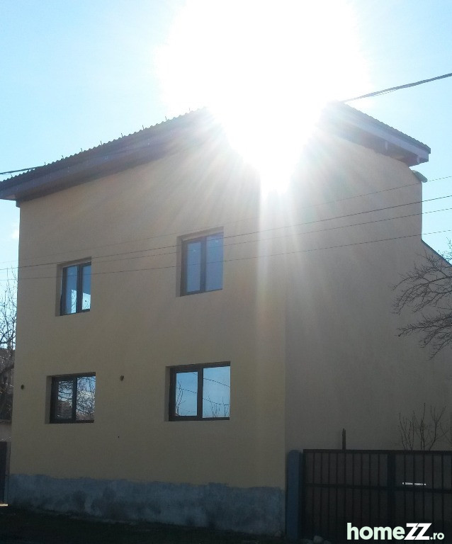 Vila noua + Anexa + Teren - cartier Buhoci, Onesti