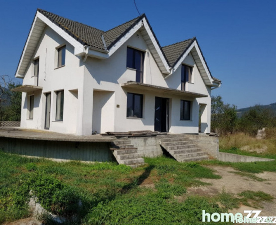 Casa noua la 12 km de Deva Vetel, Hunedoara