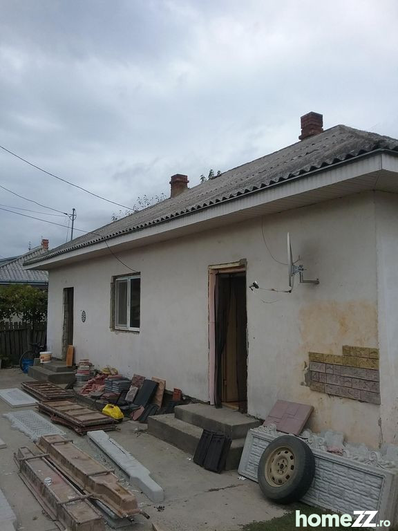 Casa si teren, 1.009 mp, Neamt