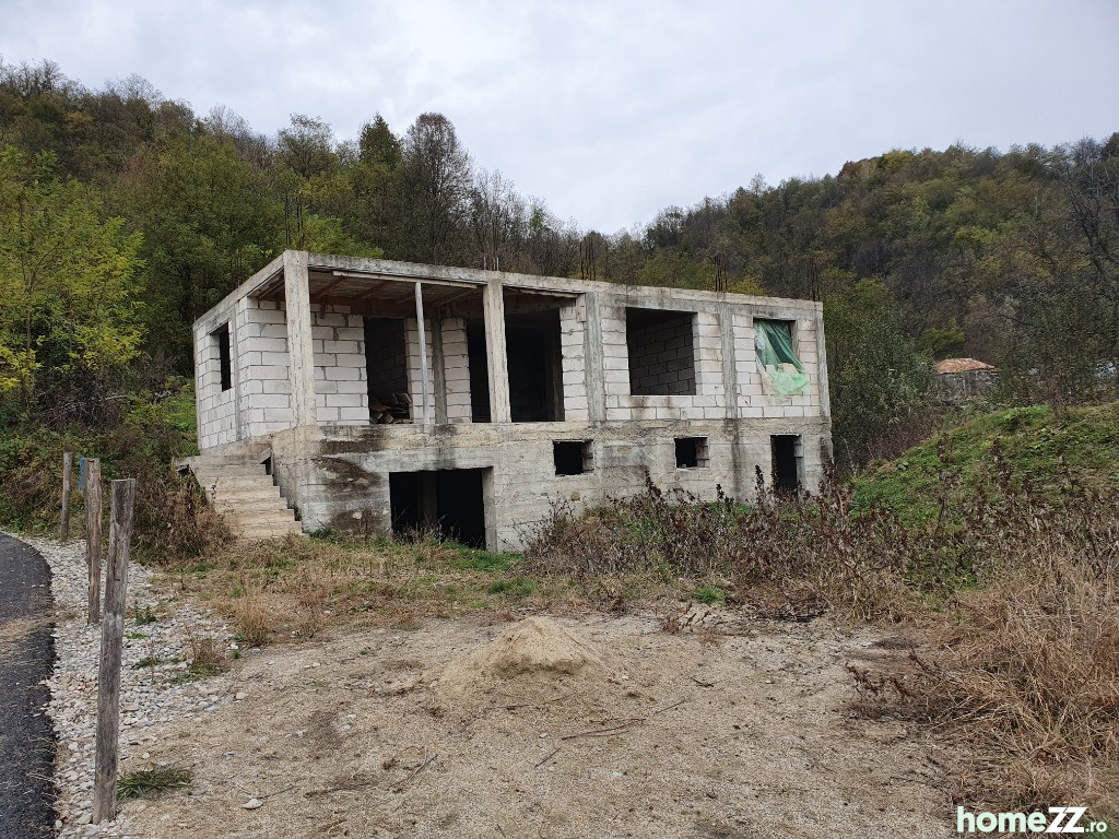 Casa in constructie Barbuletu, Dambovita