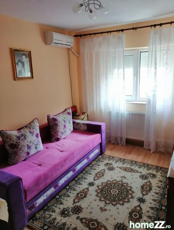 Apartament 3 camere, Poarta 6