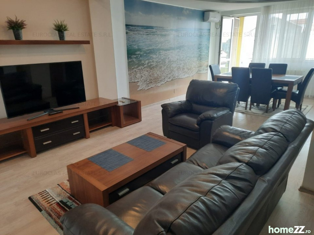 Apartament 3 camere, Peninsula