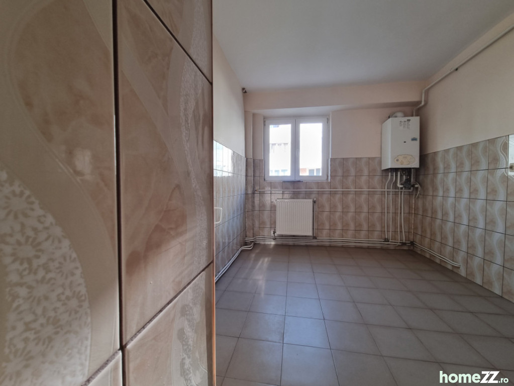 Apartament 3 camere, Stefan cel Mare, comision 0%