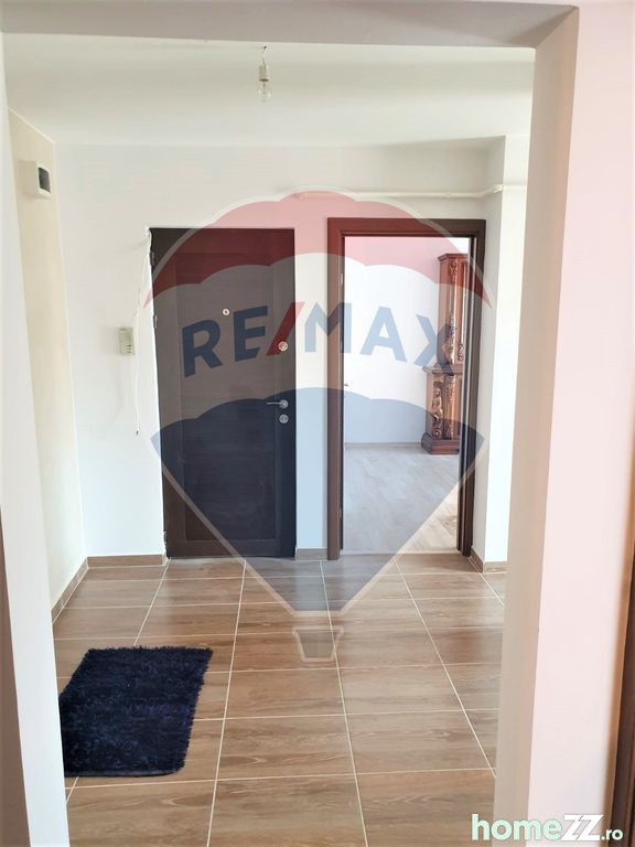 Apartament la chirie mobilat si utilat complet, zona cent...