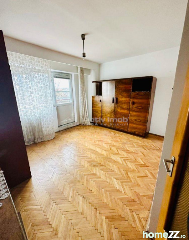 Apartament 2 camere, Intim