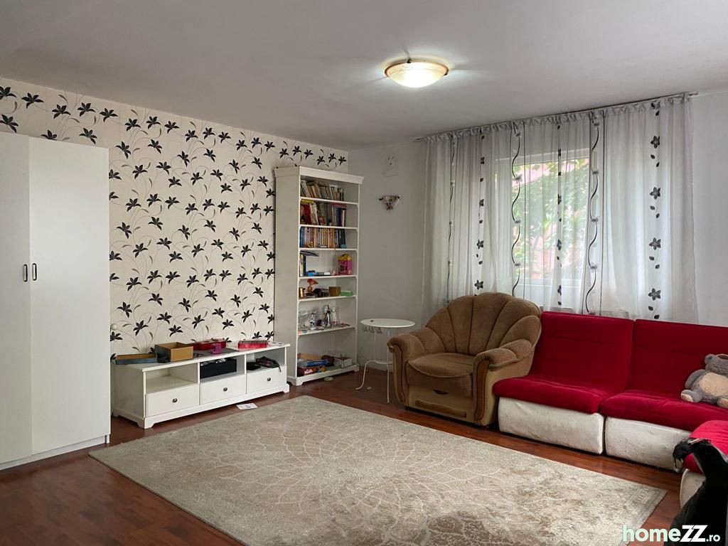 Casă - Vilă 5 camere, Giurgiului