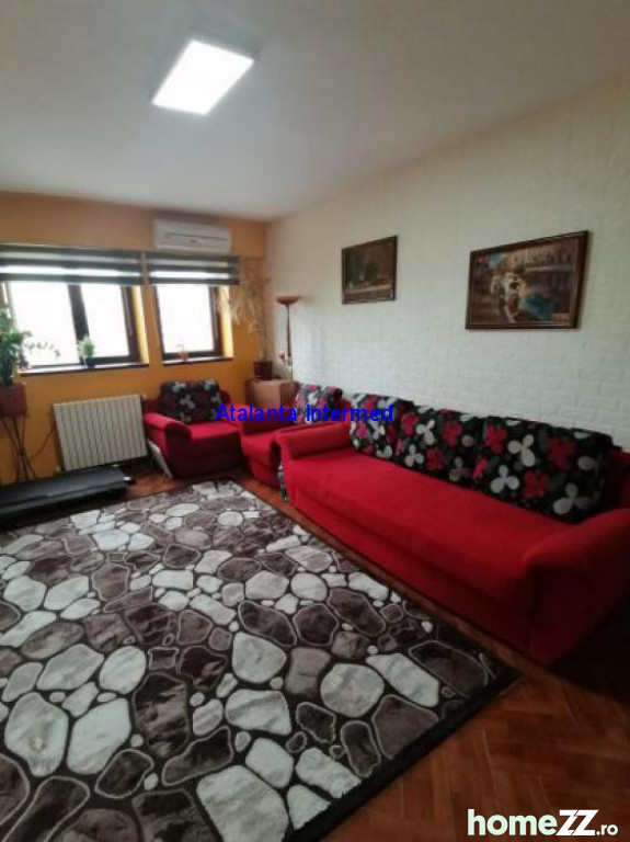 Apartament 2 camere, Trocadero