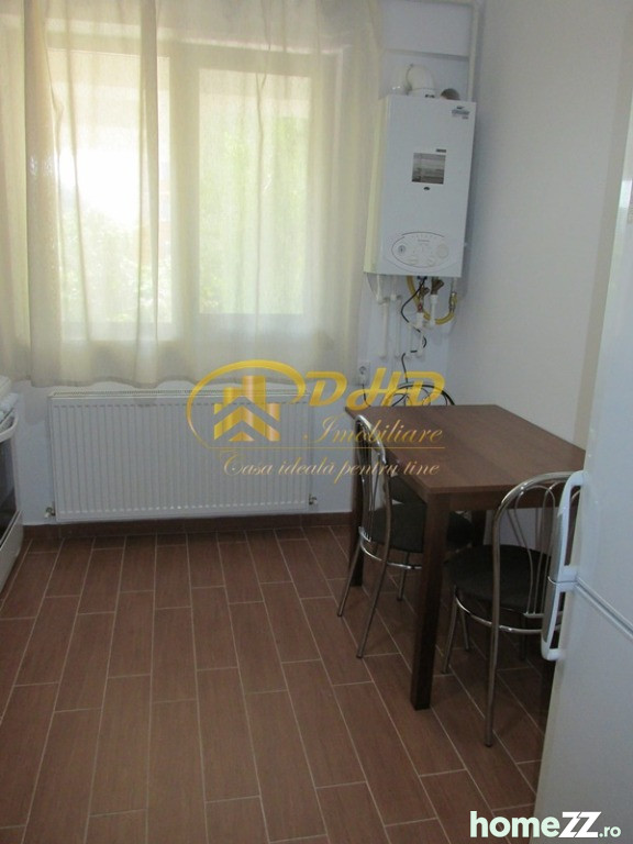 Apartament 2 camere, Palat