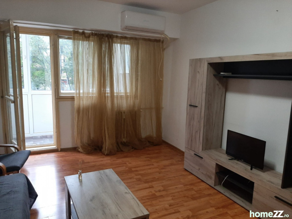 Apartament 3 camere, Doamna Ghica