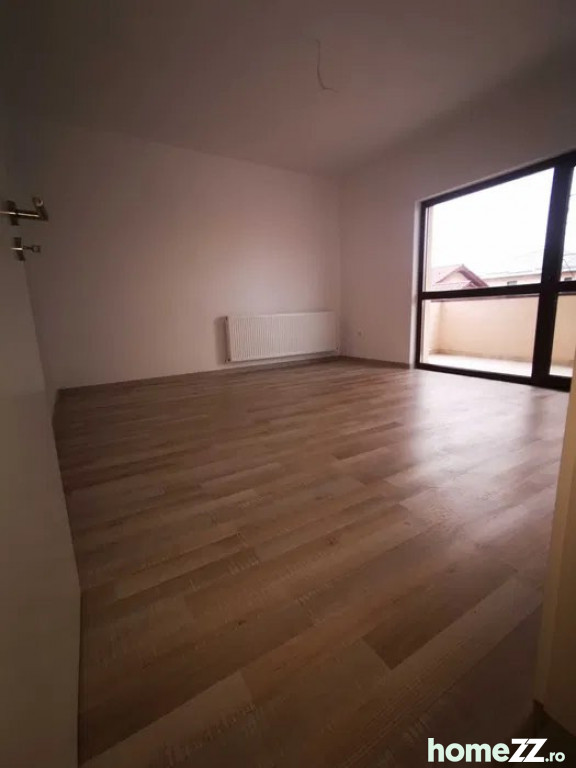 Apartament 3 camere, Rulmentul