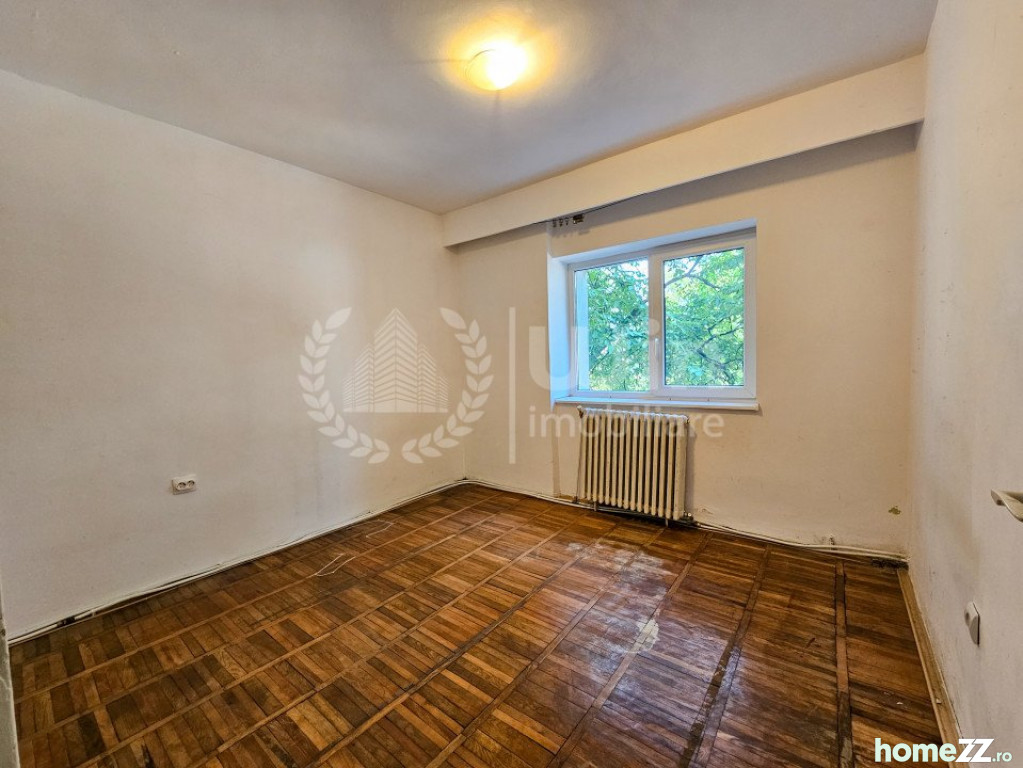 Apartament 3 camere, Gruia