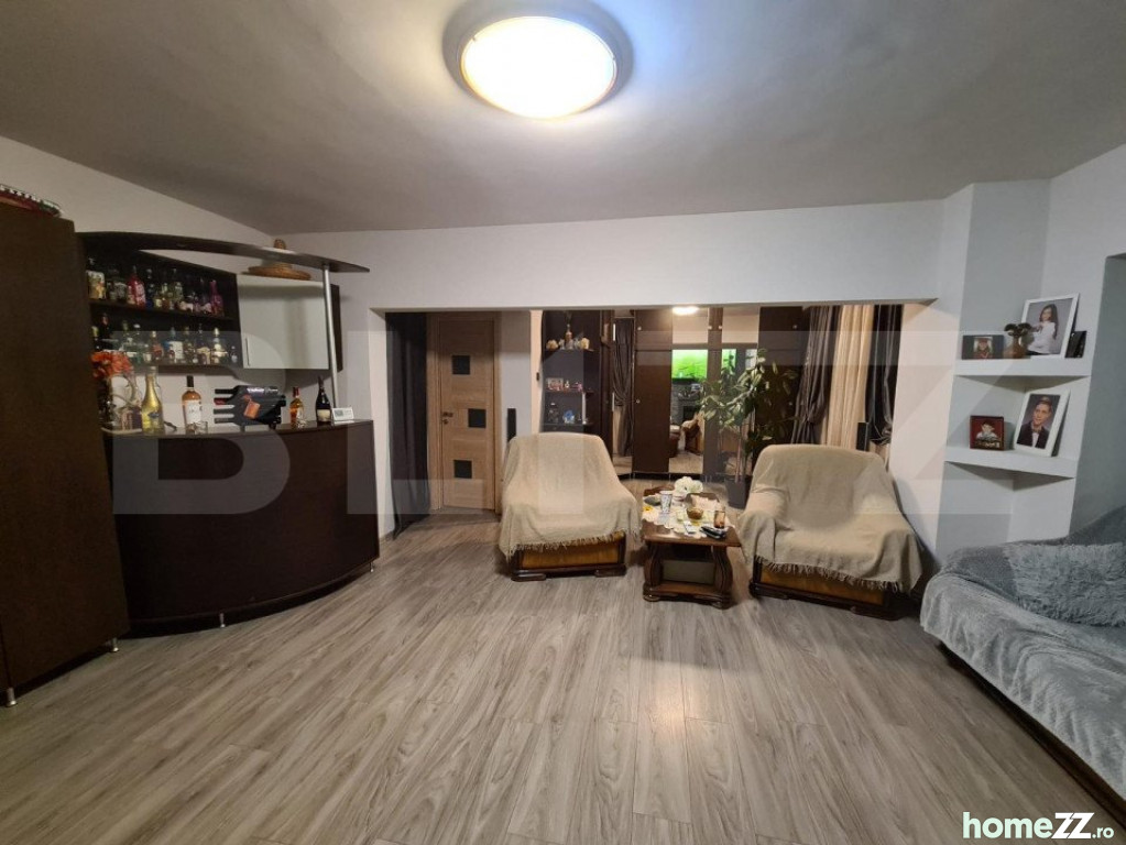 Apartament 3 camere, Racadau