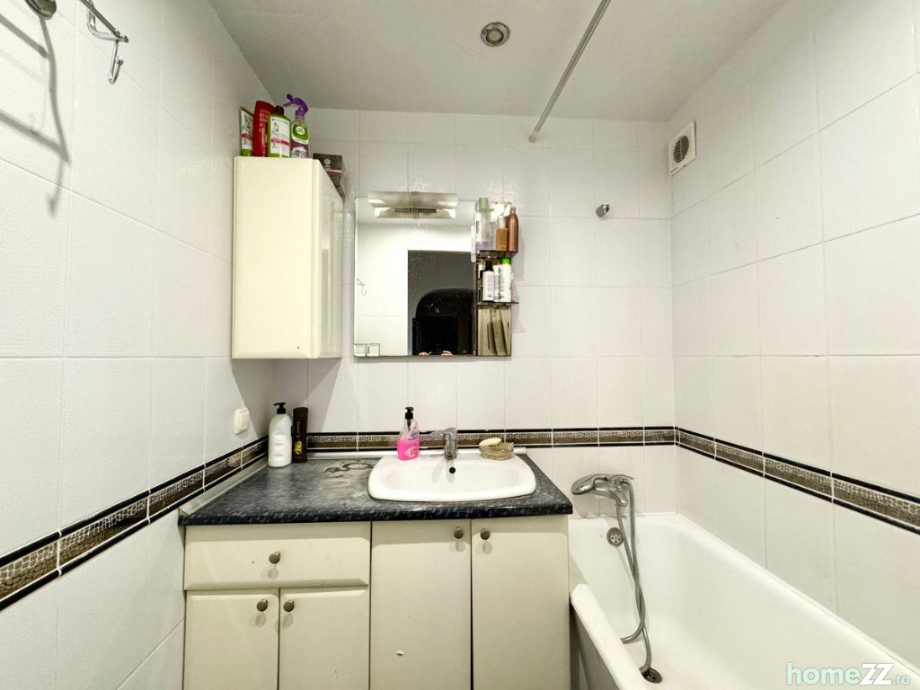 Apartament 3 camere, Iris
