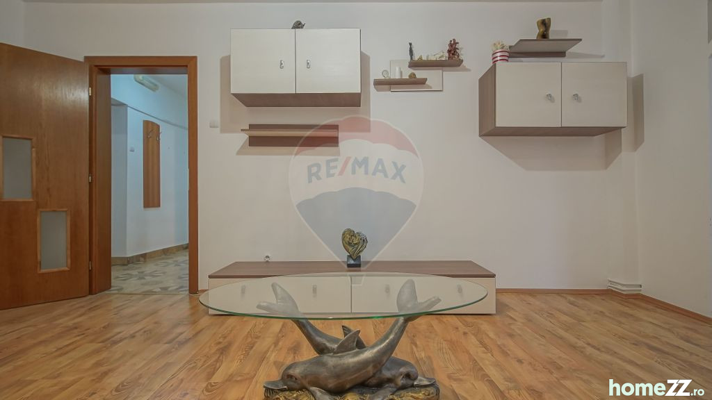 Apartament 2 camere, Racadau