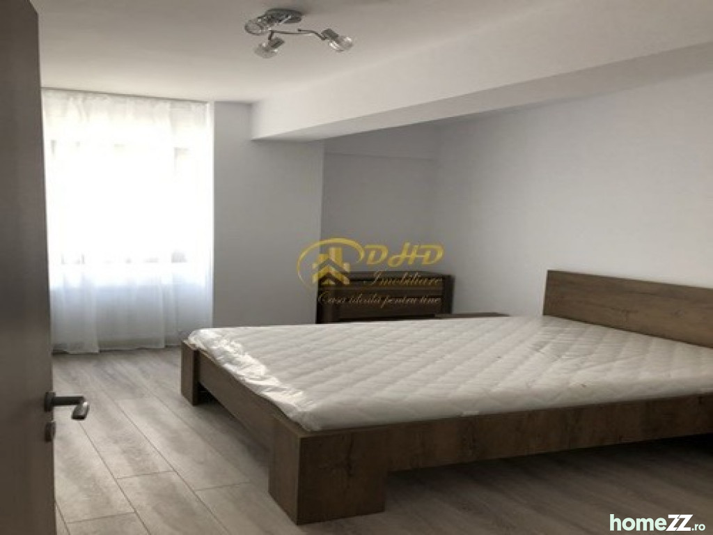 Apartament 2 camere, Palat