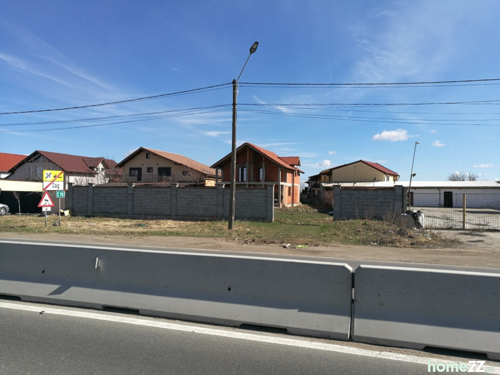 Proprietar, casa in Sag, intabulata, 900 m, 2 fronturi