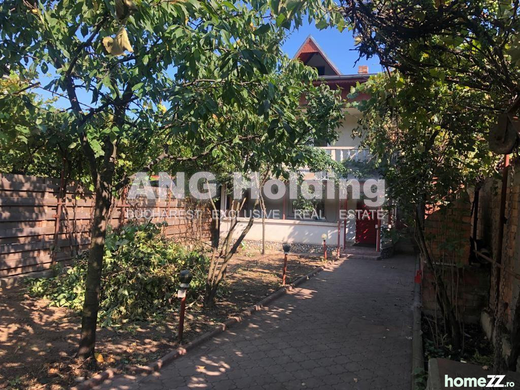 Casa 5 camere + spatiu comercial zona Andronache