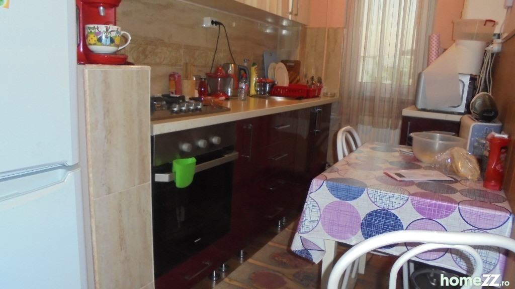 Apartament 2 camere in Deva, zona Politia Judeteana, Armatei