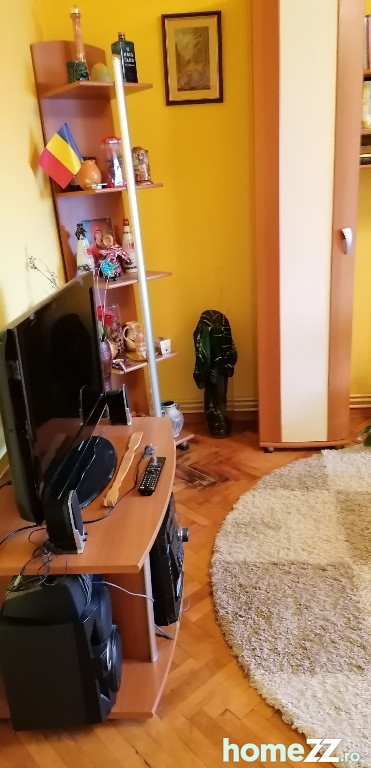 Inchiriere apartament cu 3 camere în str. Lăcrămioarei