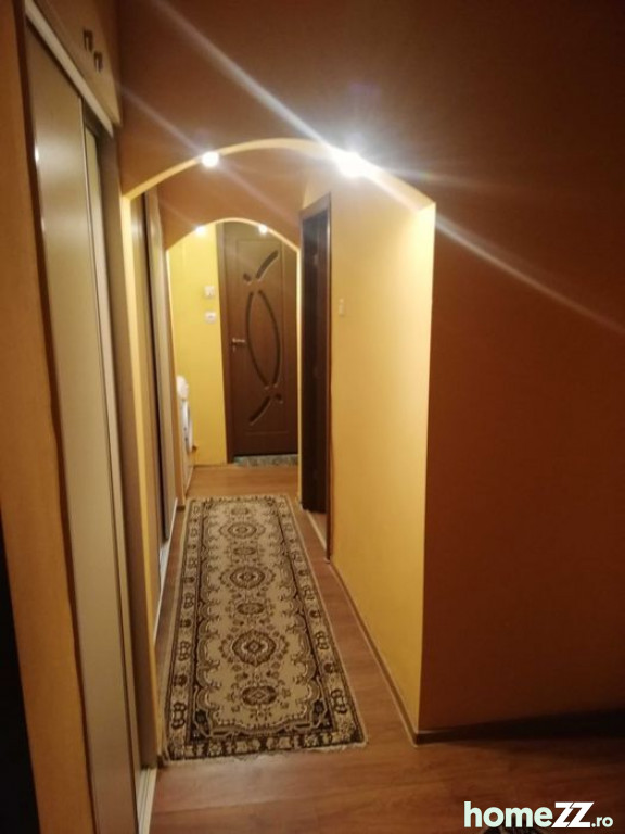Apartament 3 cam decomandat