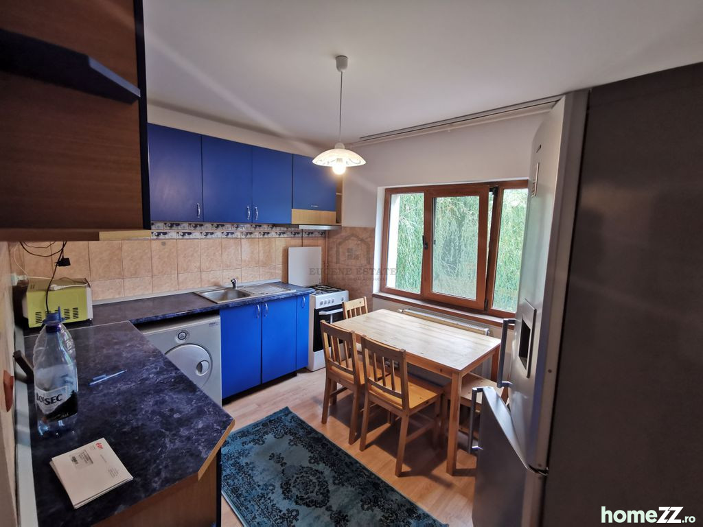 Apartament 2 camere, zona Fratelia