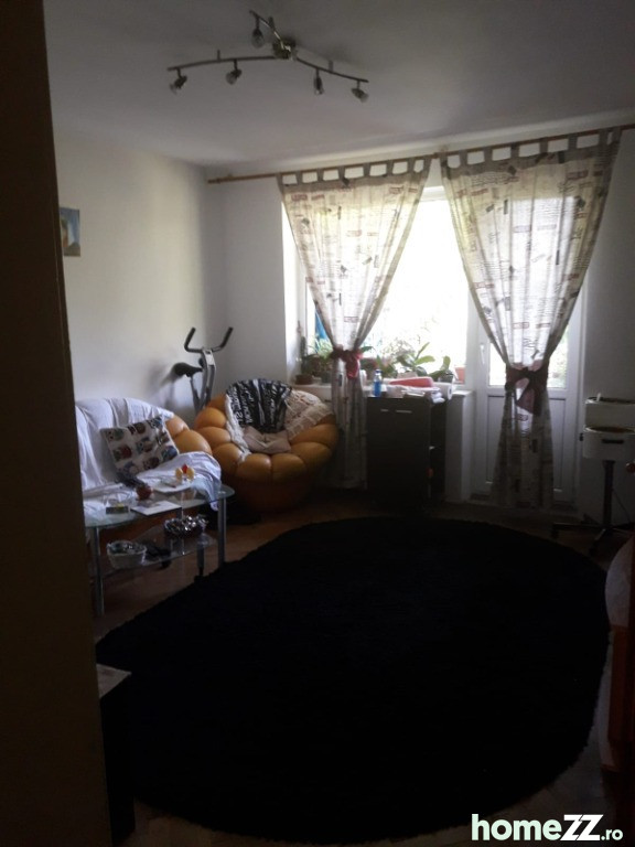 Apartament 3 camere Cina, Ploiești