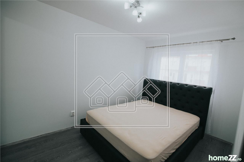 Ap. cu 3 camere si balcon la prima Calea Surii Mici in Sibiu
