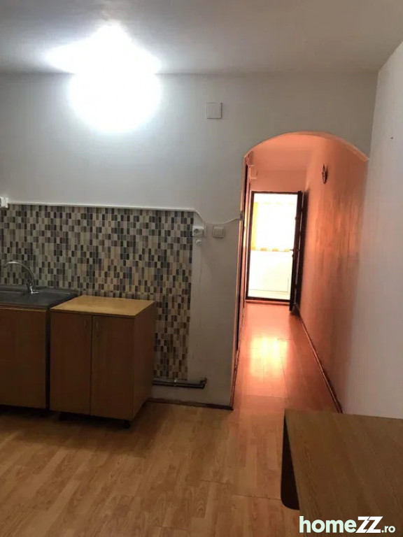 Apartament 1 cameră, Granit