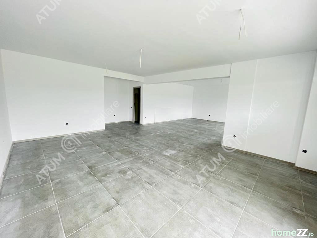 Spaţiu comercial, Piata Cluj