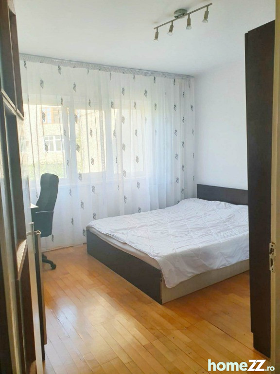 Apartament 2 camere, Rovine