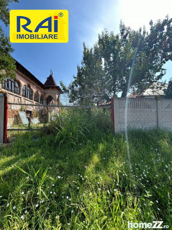 Casă - Vilă 5 camere, Central