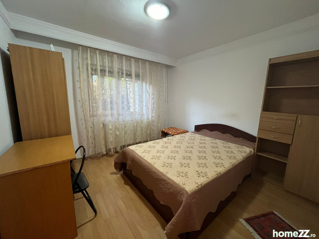 Apartament 3 camere, Podul de Fier