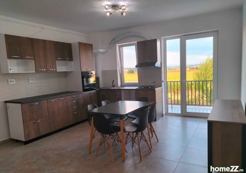 Apartament 3 camere, Piata Cluj