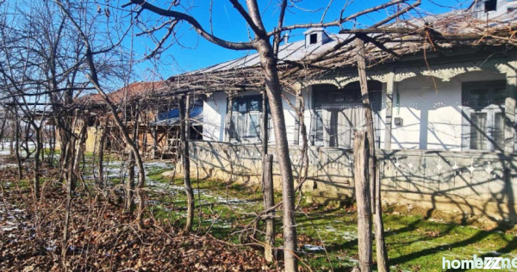 Casă - Vilă 4 camere, Central
