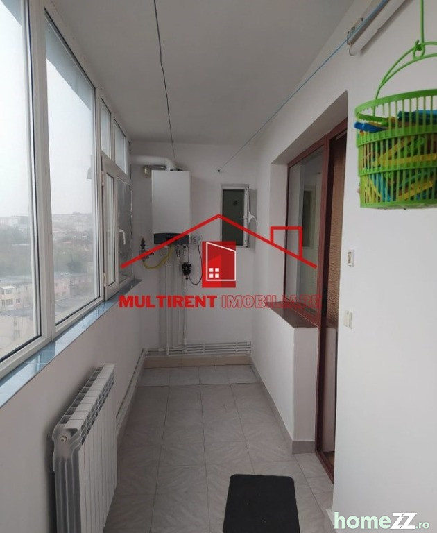 Apartament 4 camere, Piata Noua