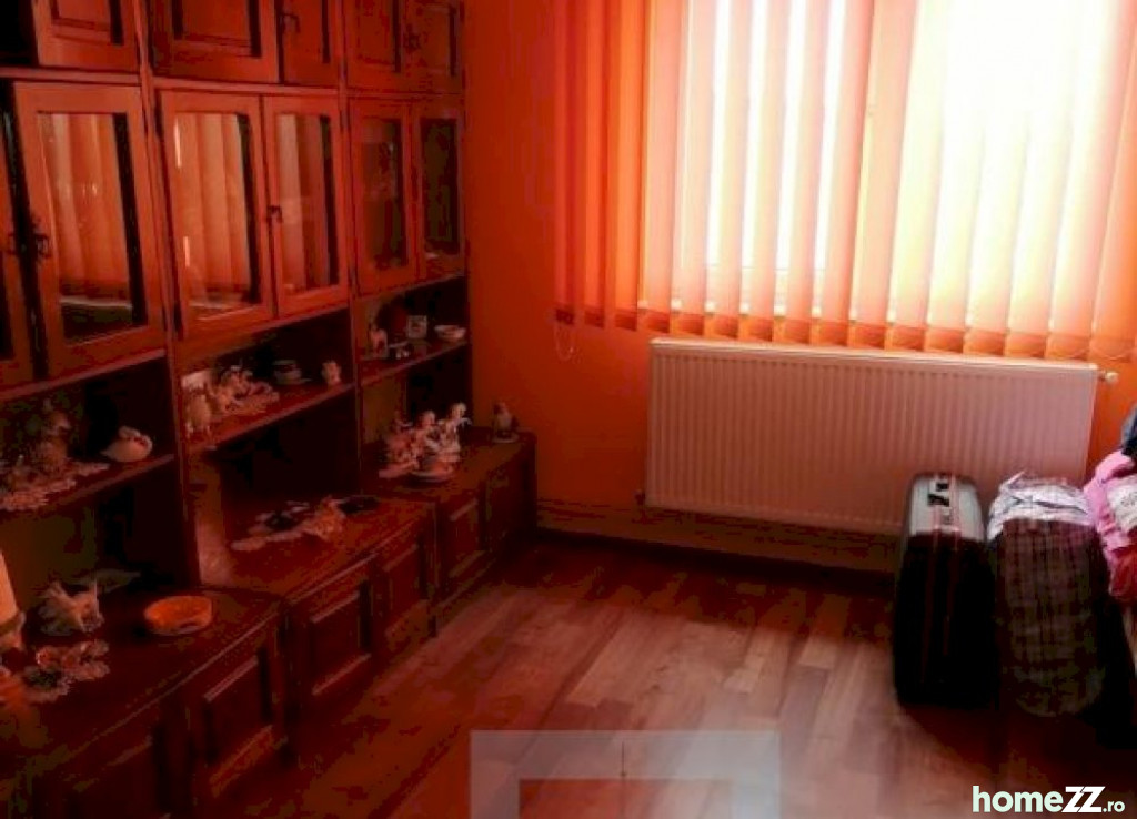 Apartament 2 camere, Florilor