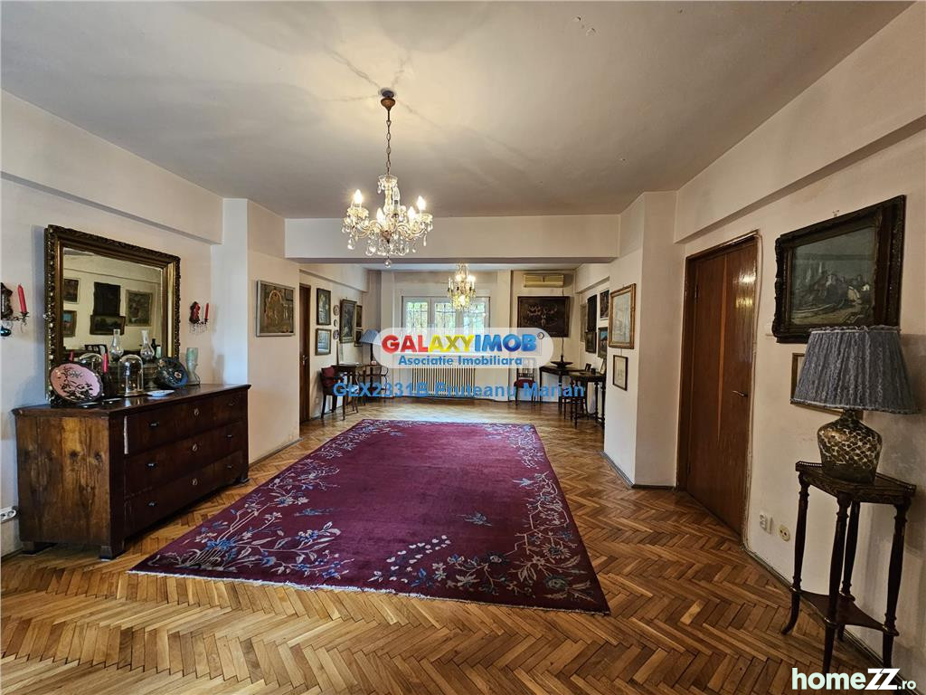 Apartament 4 camere, Victoriei