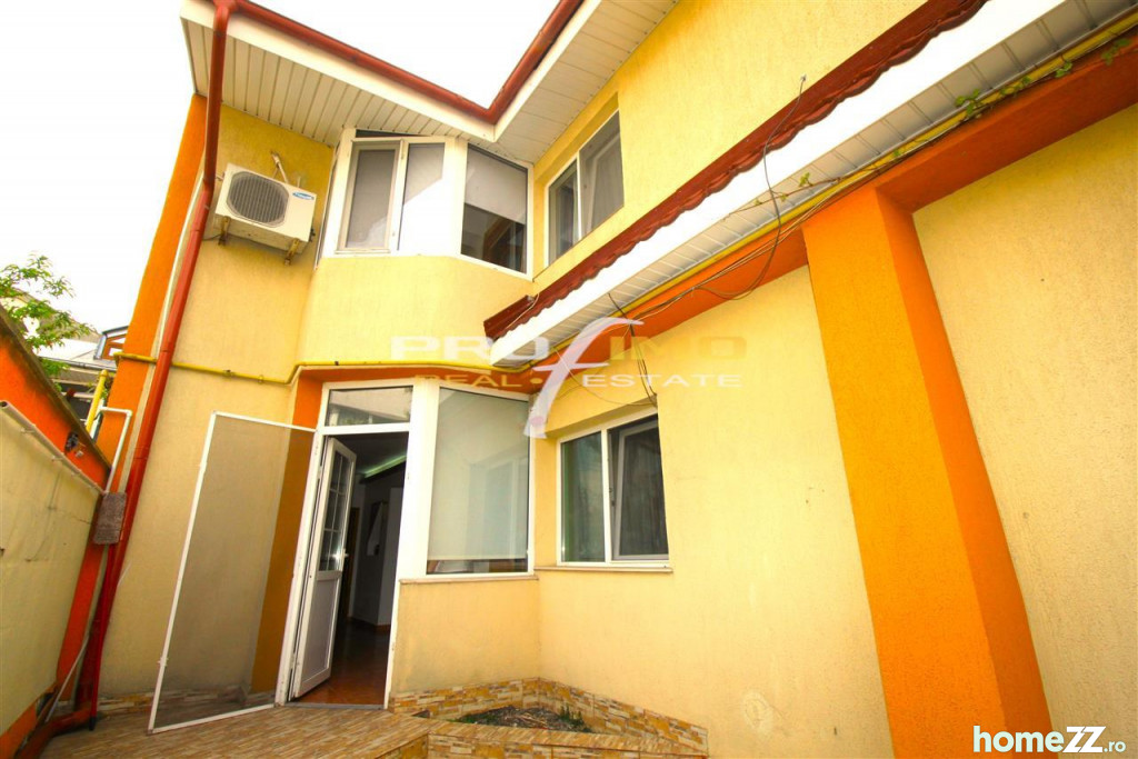 Casă - Vilă 6 camere, Delfinariu