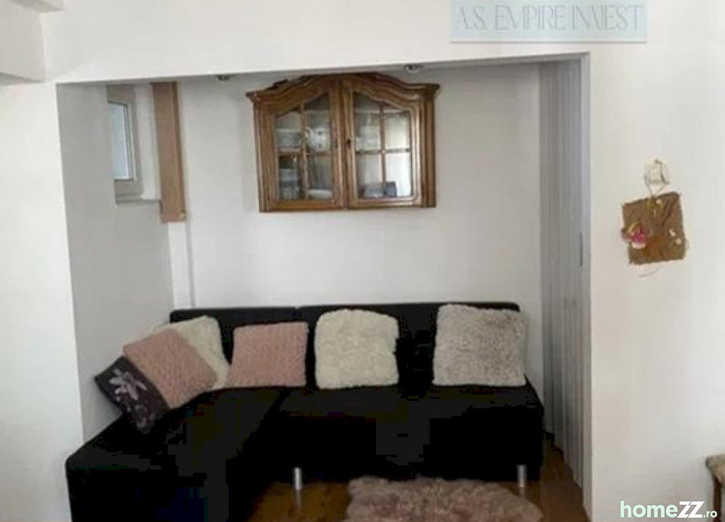 Apartament 3 camere, Racadau