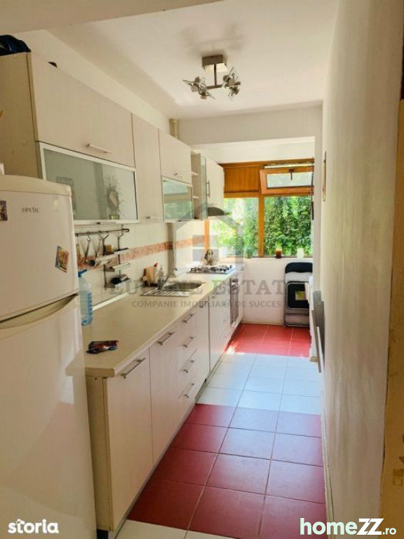 Apartament2 camere,renovat,zona linistita la 10 minute me...