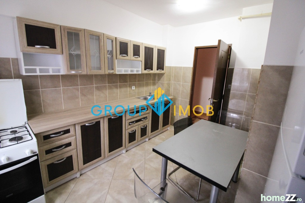 2 decomandate, et.1, Energiei, mobilat si utilat