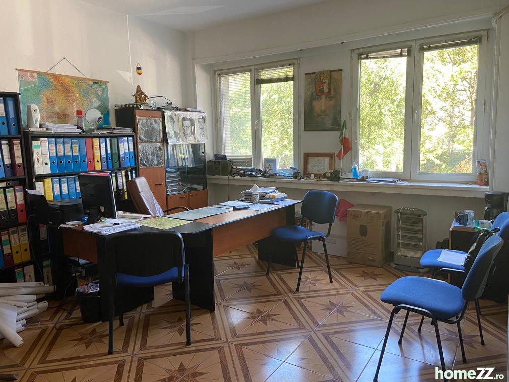 Apartament 4 camere, P-ta Universitatii