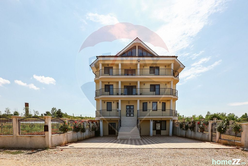 Hotel/Pensiune, Central