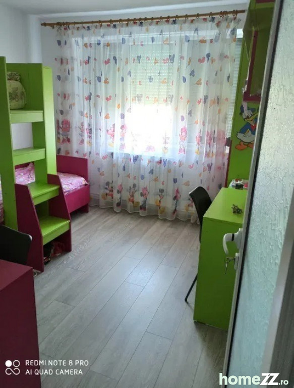 Apartament 3 camere, Micro 17