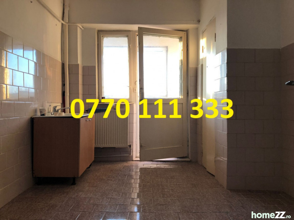 Apartament 2 camere, Radu Negru