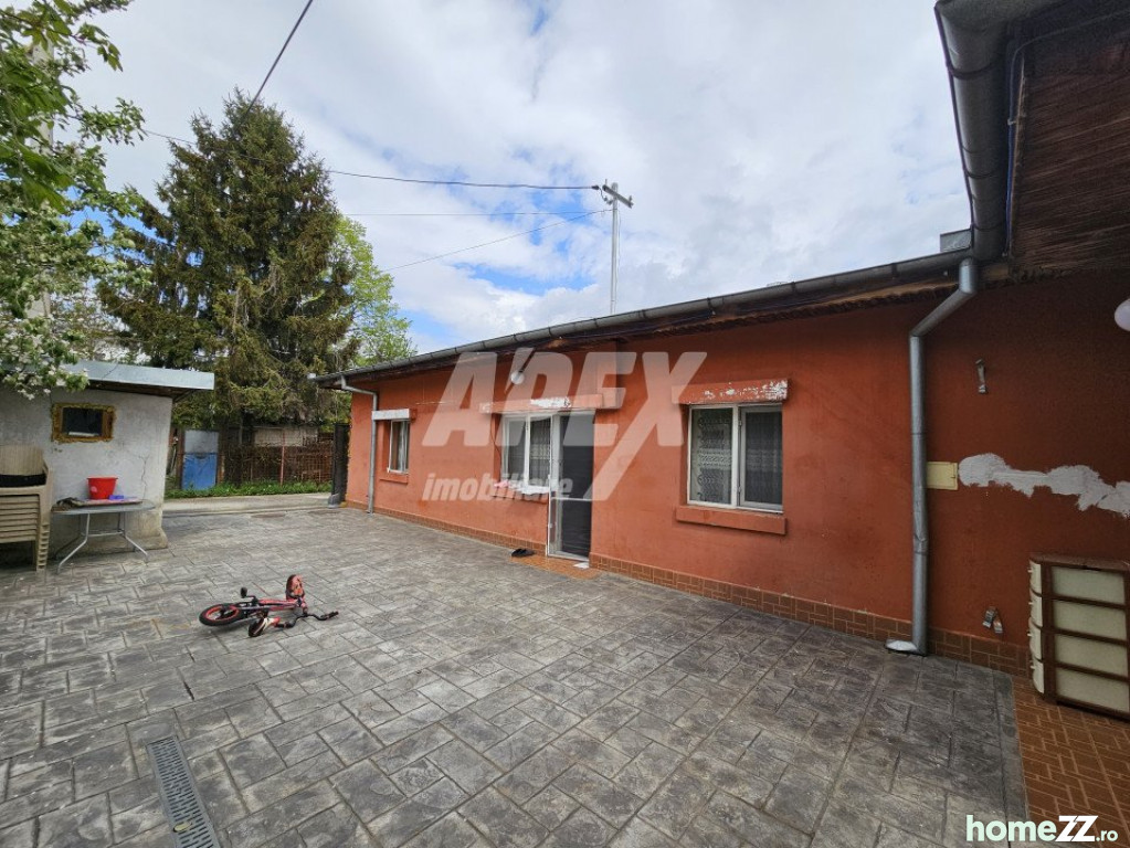 Casă - Vilă 4 camere, Giurgiului