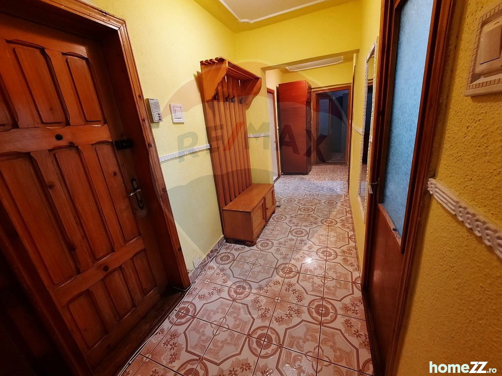 Apartament 3 camere, Brailei