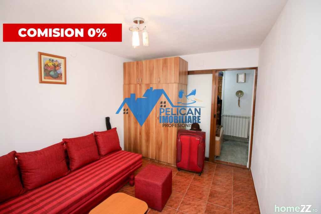 Casă - Vilă 4 camere, Piata Veche, comision 0%