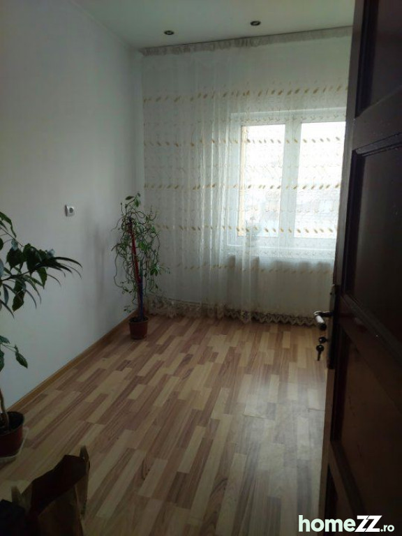 Apartament 3 camere, Titulescu