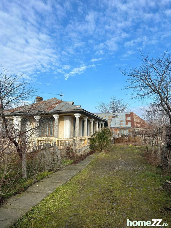 Casă - Vilă 4 camere, Central